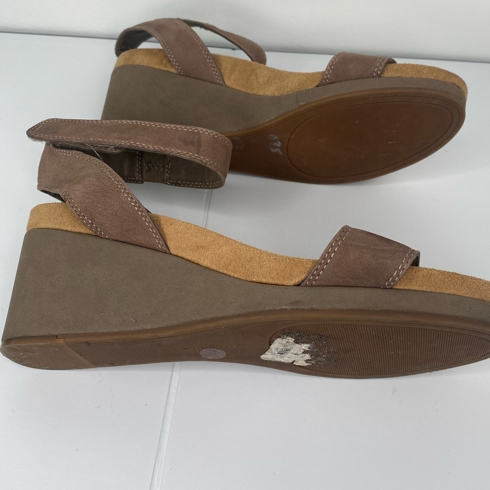 Lucky Brand NWOT or Box Women's Brown Wedge Sandals - Picture 4 of 6